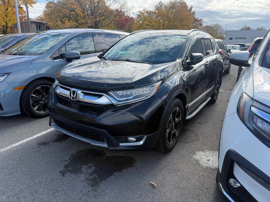 Honda CR-V Touring 2019 à Montréal, Québec