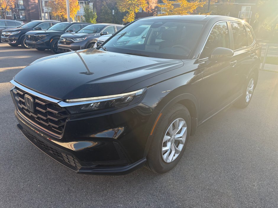 Honda CR-V LX 2023 à Montréal, Québec