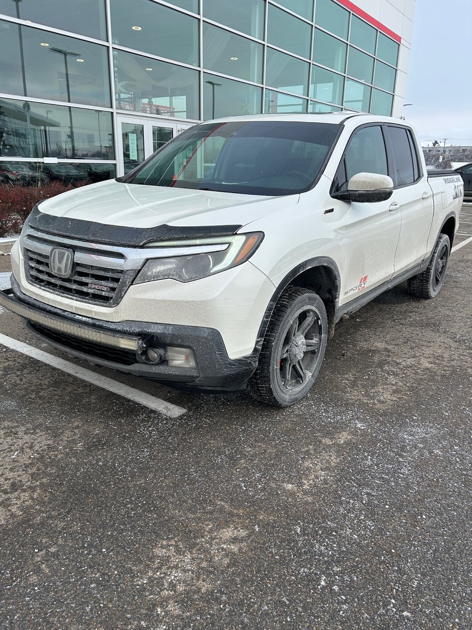 Honda Ridgeline SPORT AWD 2017 à Montréal, Québec