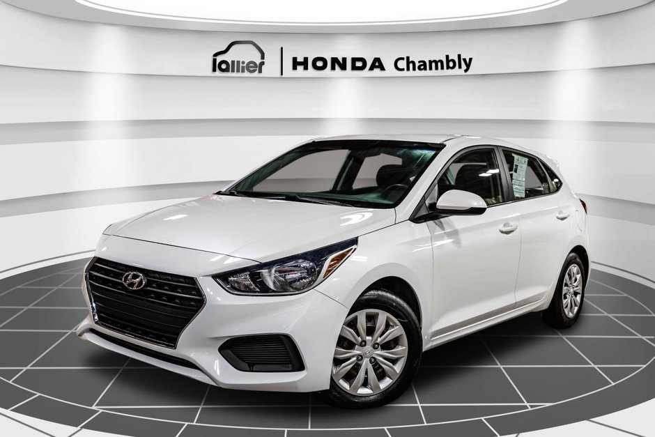 2020 Hyundai Accent Essential 5 portes IVT avec ensemble Confort in , Quebec