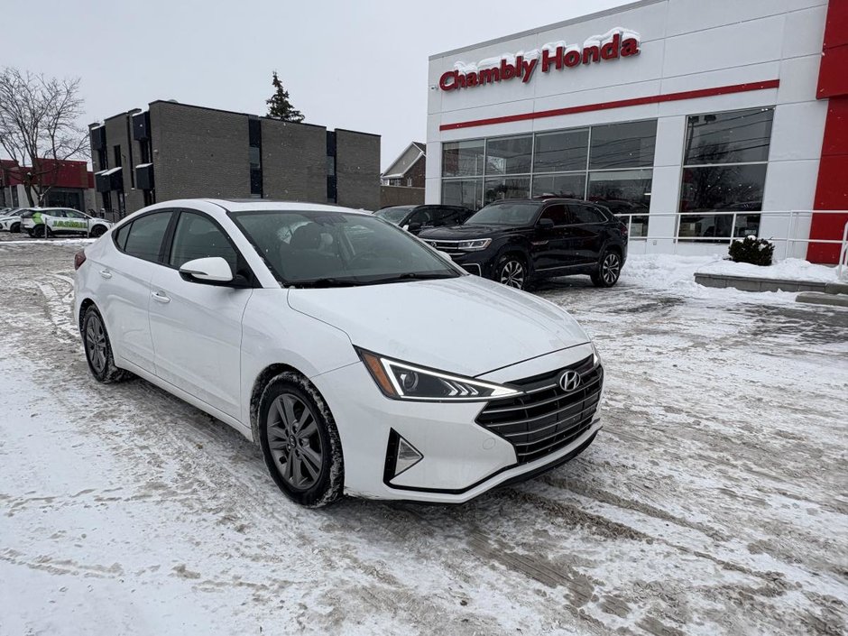2020 Hyundai Elantra Preferred w/Sun & Safety Package CARPLAY I MAGS I SIEGES ET VOLANT CHAUFFANTS I  CAMERA I in , Quebec