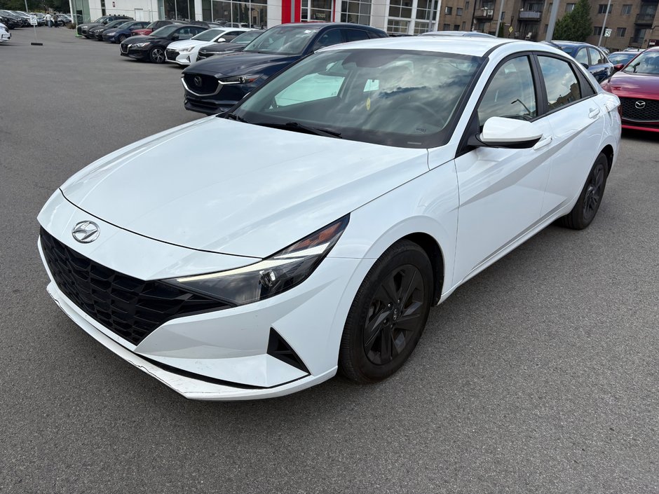 Hyundai Elantra Preferred 2022 à Montréal, Québec
