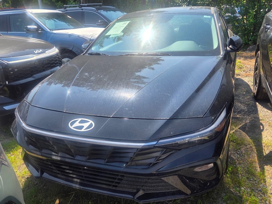 Hyundai Elantra Preferred 2025 à Montréal, Québec