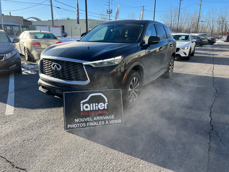 2023  QX60 PURE in , Quebec