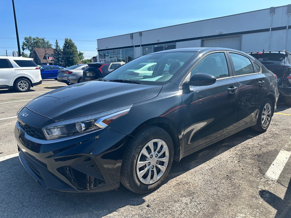 2022 Kia Forte LX in Montréal, Quebec
