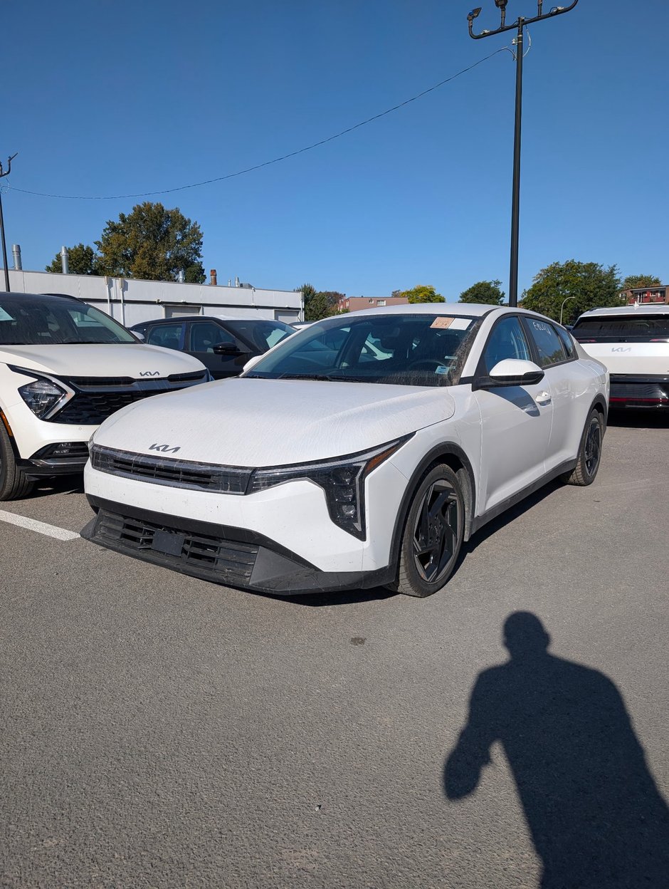 Kia K4 EX 2025 à Montréal, Québec