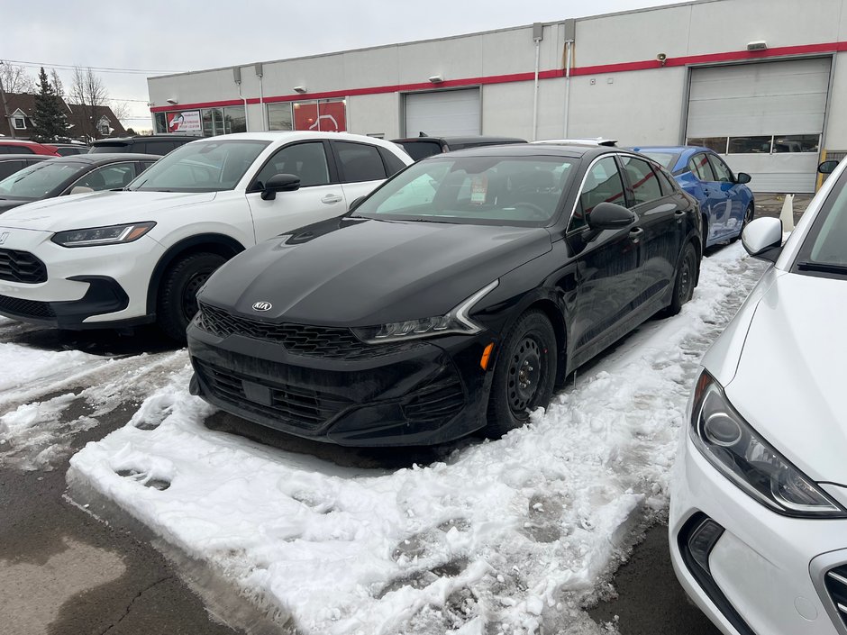 Kia K5 GT-Line 2021 à Montréal, Québec