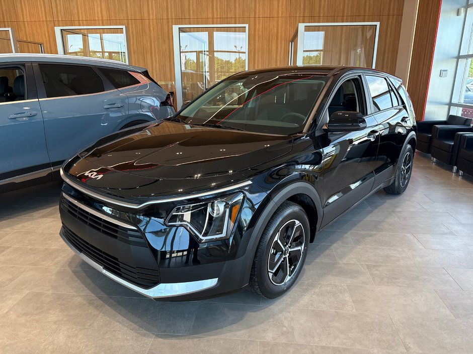Kia Niro HEV LX 2026 à Montréal, Québec