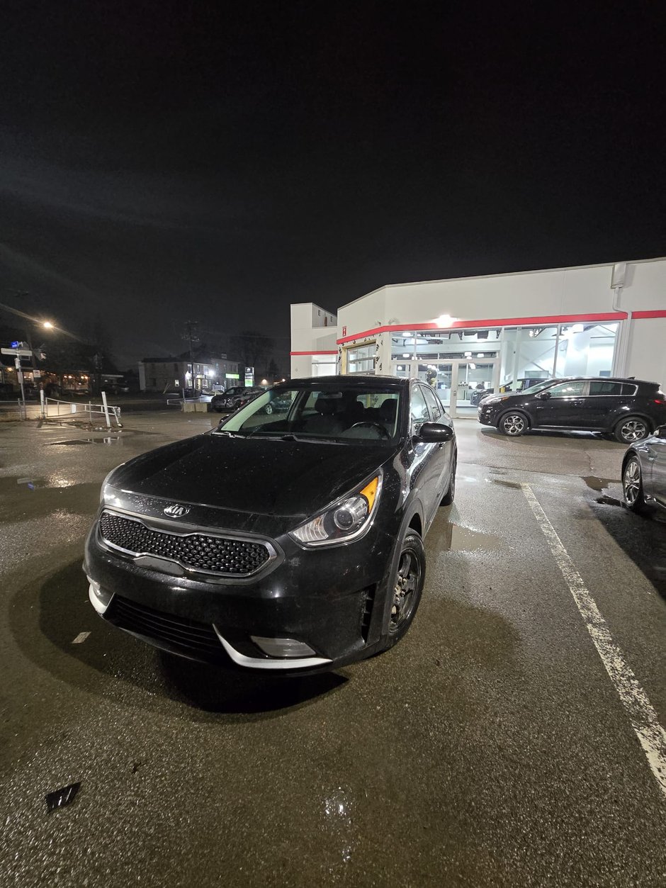 2019 Kia Niro L in Montréal, Quebec