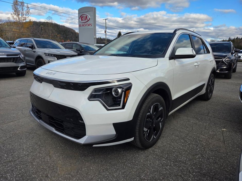 2024 Kia Niro WIND+ | FWD | GARANTIE 8 ANS / 150000KMS | 18599 KMS SEULEMENT in , Quebec