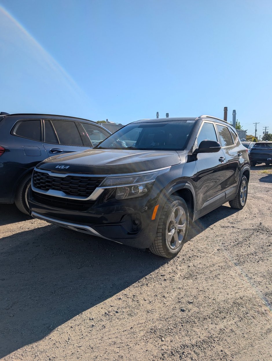 2022 Kia Seltos LX in Montréal, Quebec