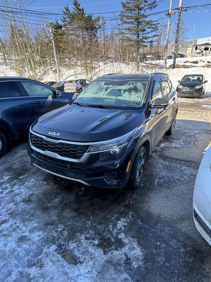 Kia Seltos LX **JAMAIS ACCIDENTÉ+GARANTIE 10 ANS/ 200 000KM** SIÈGES CHAUFFANTS+CAMÉRA DE RECUL** 2023 à Montréal, Québec