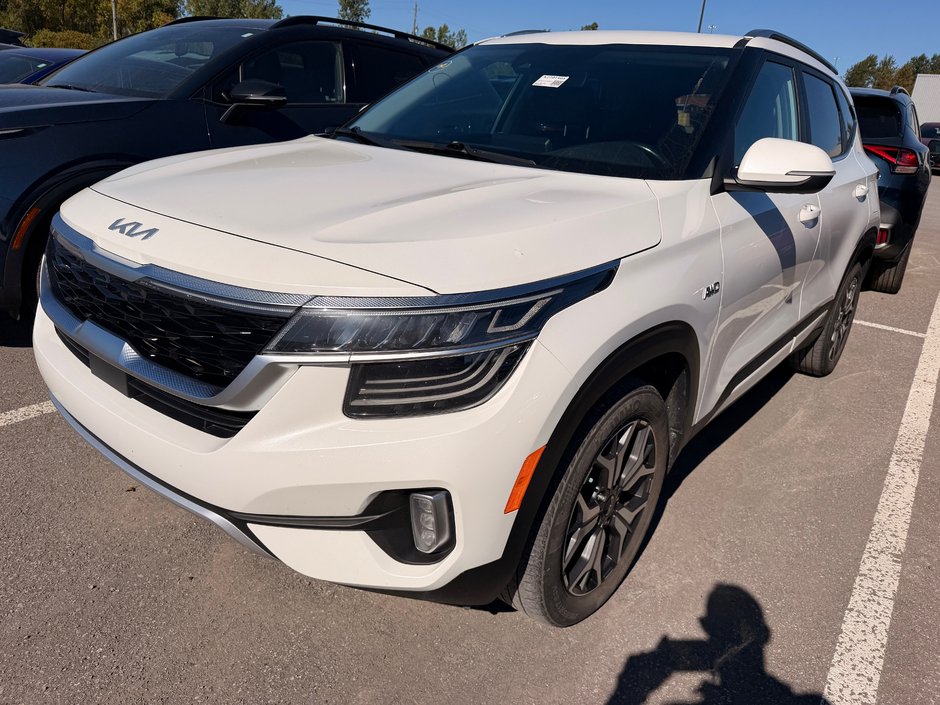 Kia Seltos EX PREMIUM 2023 à Montréal, Québec