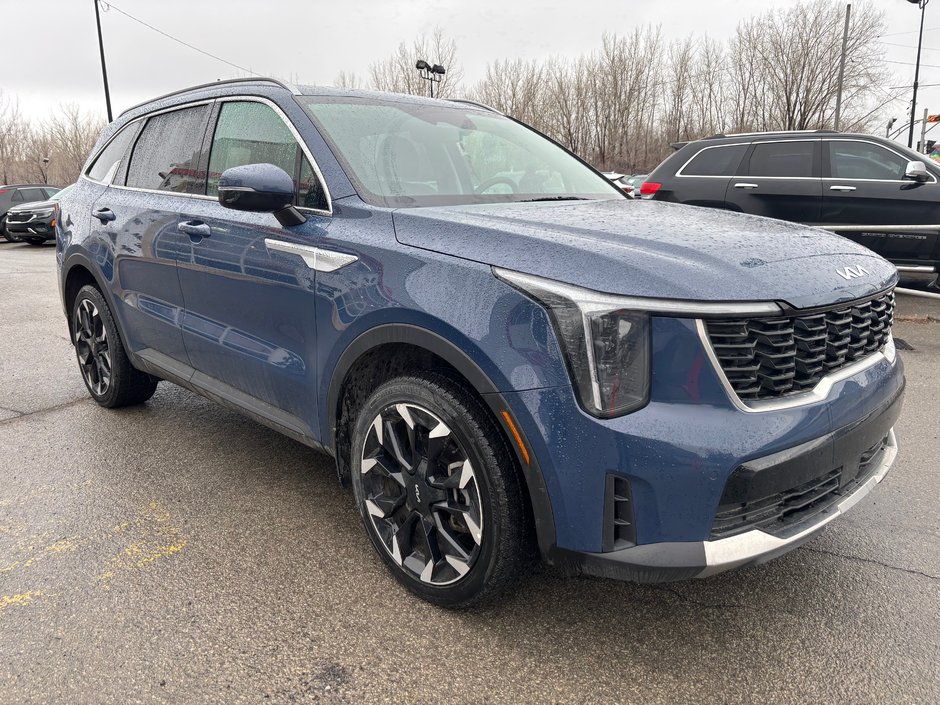 2025 Kia Sorento EX in Montréal, Quebec