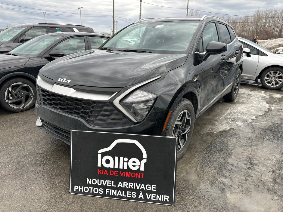 2023 Kia Sportage LX in Montréal, Quebec