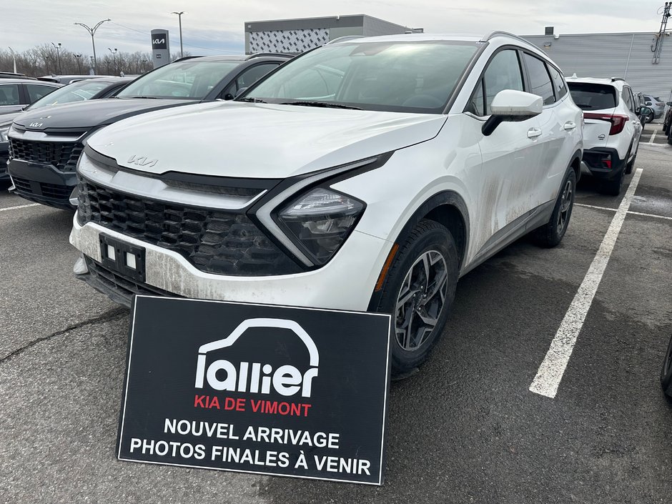 2024 Kia Sportage LX in Montréal, Quebec