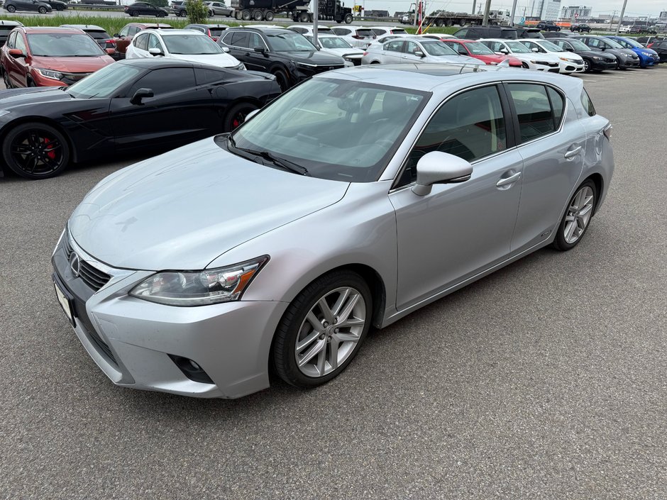 Lexus CT 200h HYBRID/JAMAIS ACCIDENTÉ 2014 à Montréal, Québec