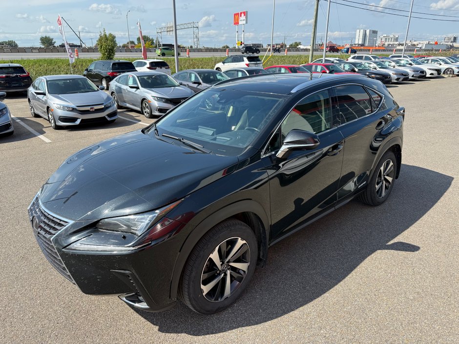 2020 Lexus NX 300h in Lachenaie, Quebec