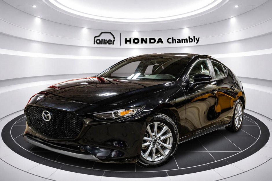 2023 Mazda 3 Sport GX SIEGES CUFFANTS I BLUETOOTH I CAMERA I CARPLAY I ACTIVE SECURITY in Montréal, Quebec