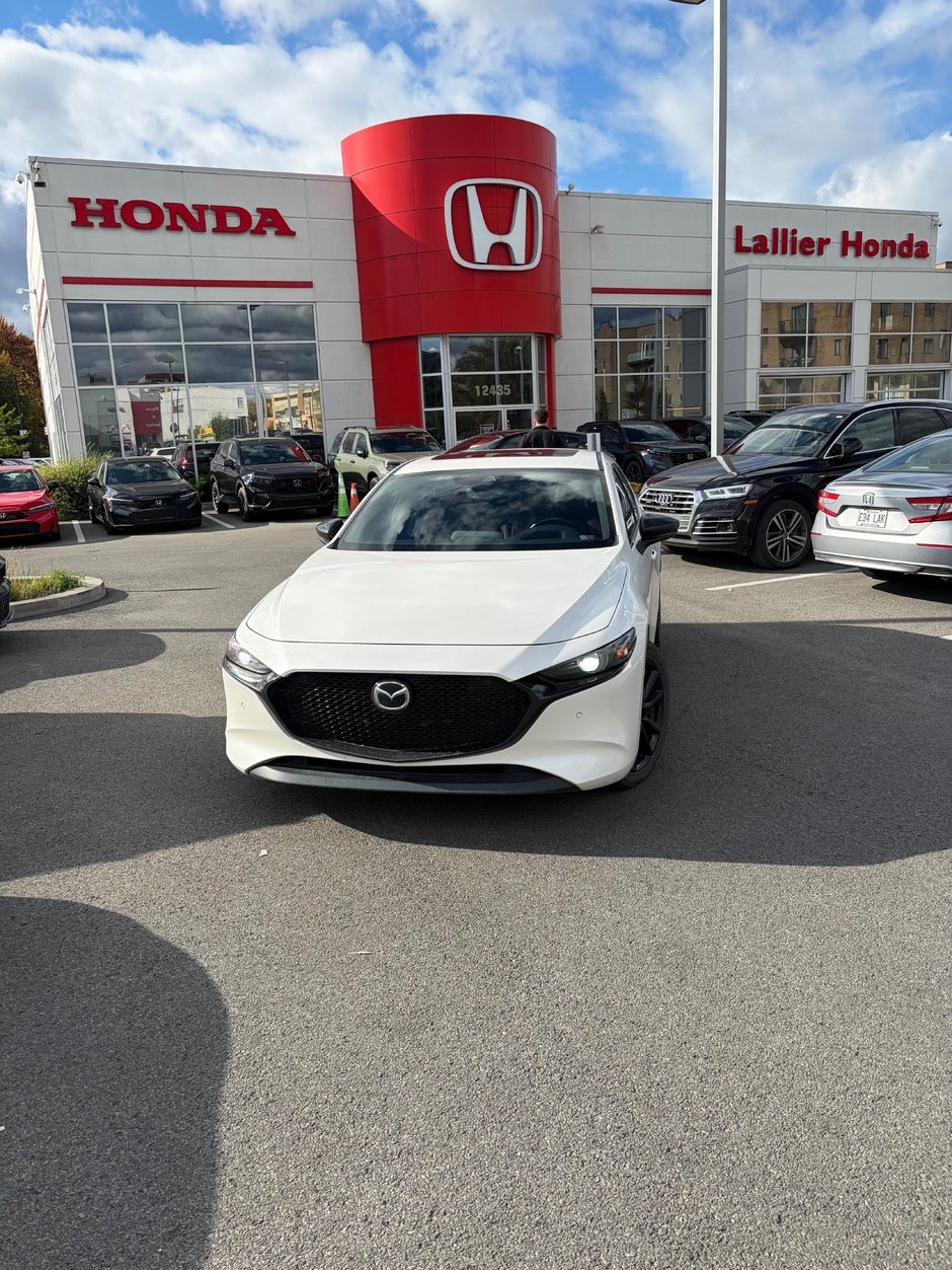 Mazda 3 Sport GT w/Turbo 2023 à Montréal, Québec