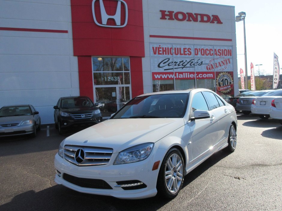 Pre Owned 11 Mercedes Benz C Class C250 4matic Lallier Honda Montreal In Montreal