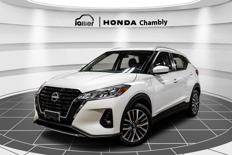 2022 Nissan Kicks SV  FREINS NEUFS AUX 4 ROUES I MAGS I DEMARREUR I SIEGES CHAUFFANTS I CARPLAY I in Montréal, Quebec