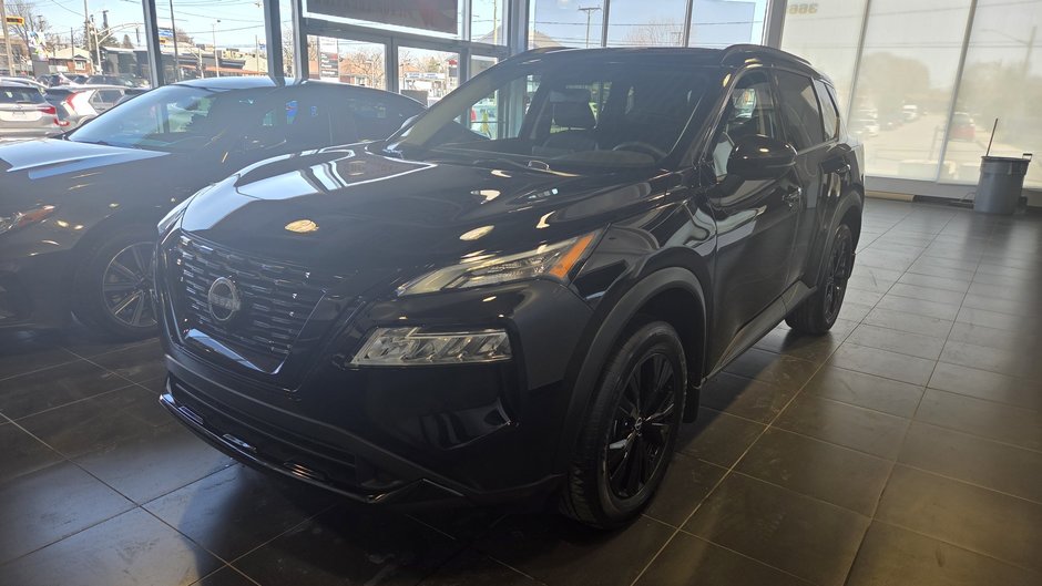 Nissan Rogue SV midnight edition 2023 à , Québec