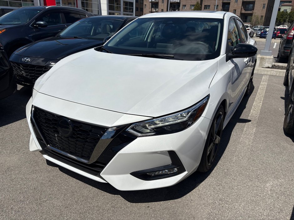 Nissan Sentra SR 2023 à Montréal, Québec