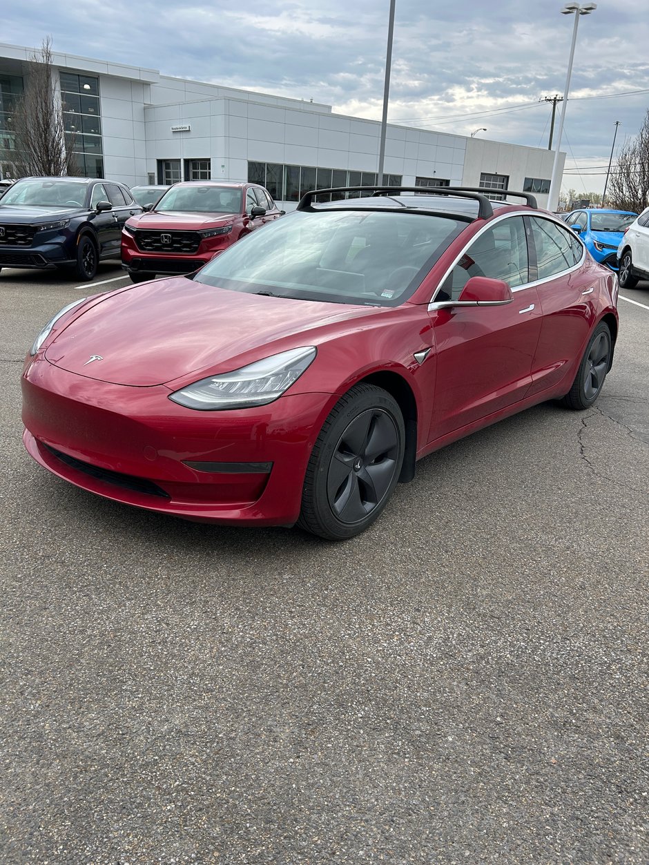 2019 Tesla MODEL 3 Standard plus in Lachenaie, Quebec