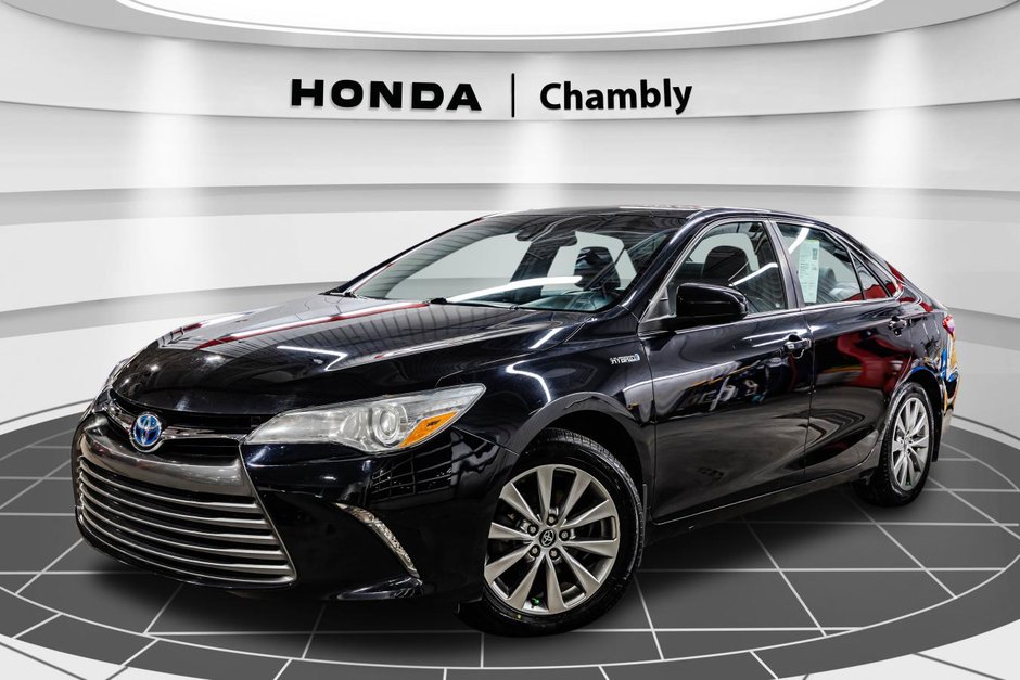 2017 Toyota Camry Hybrid Berline LE 4 portes in , Quebec