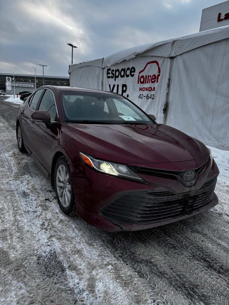 2019 Toyota Camry LE in Montreal, Quebec