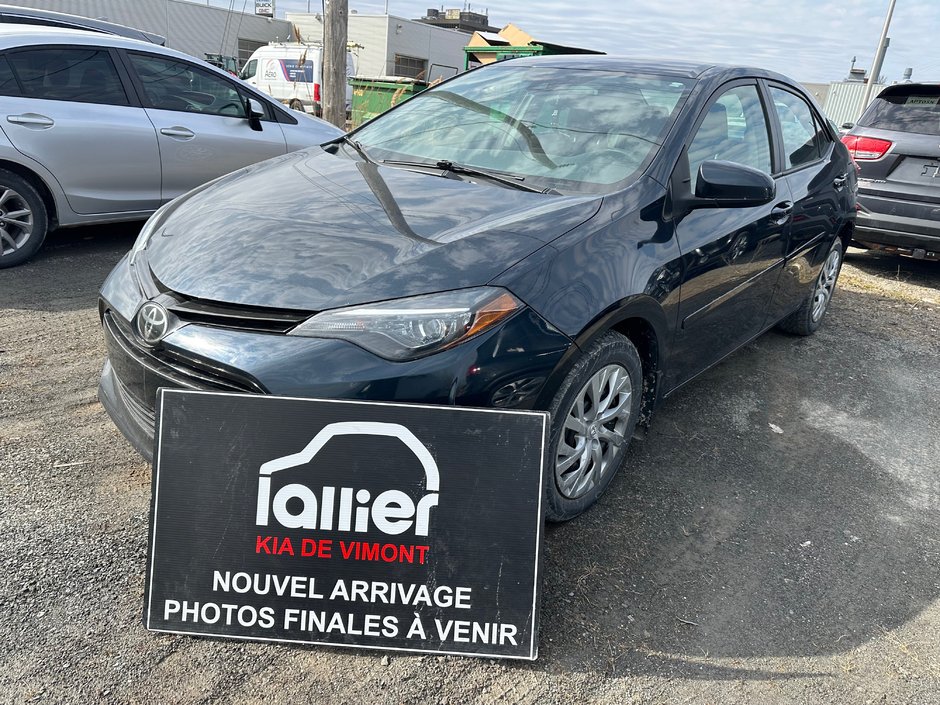 2018 Toyota Corolla LE in Montréal, Quebec