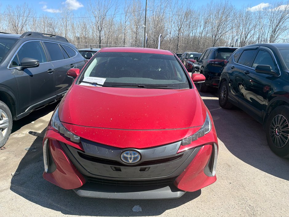 2021 Toyota Prius Prime SE in Montréal, Quebec