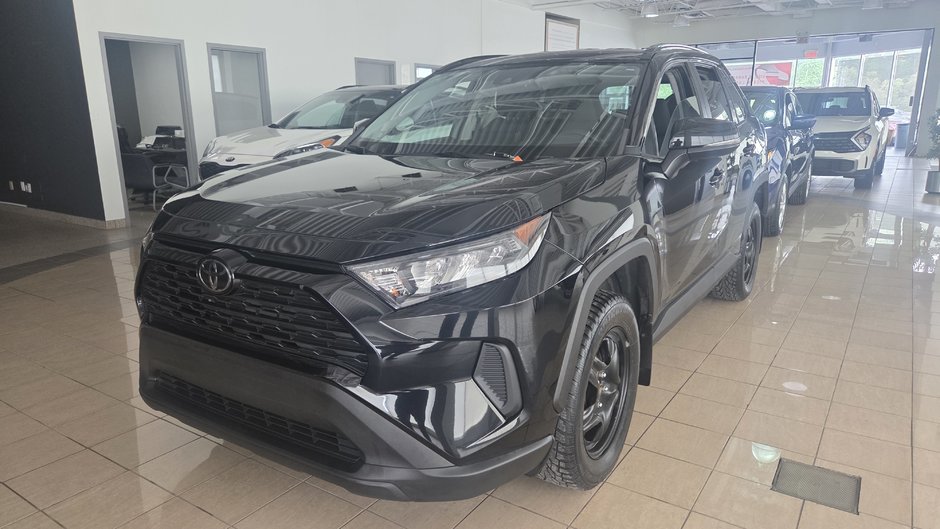 Toyota RAV4 LE 2020 à , Québec