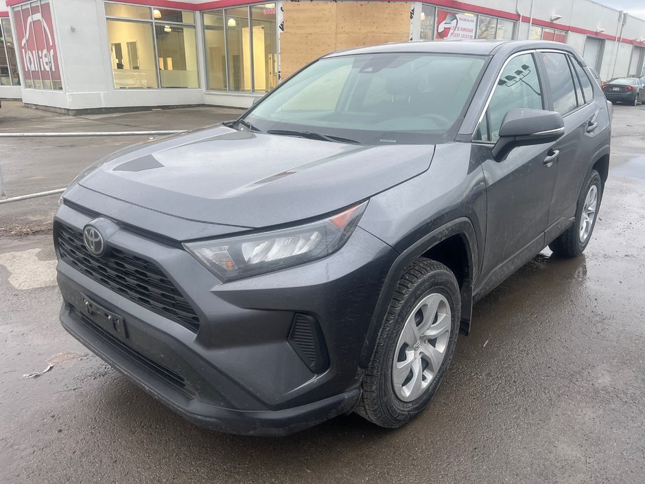 2024 Toyota RAV4 LE in Montréal, Quebec