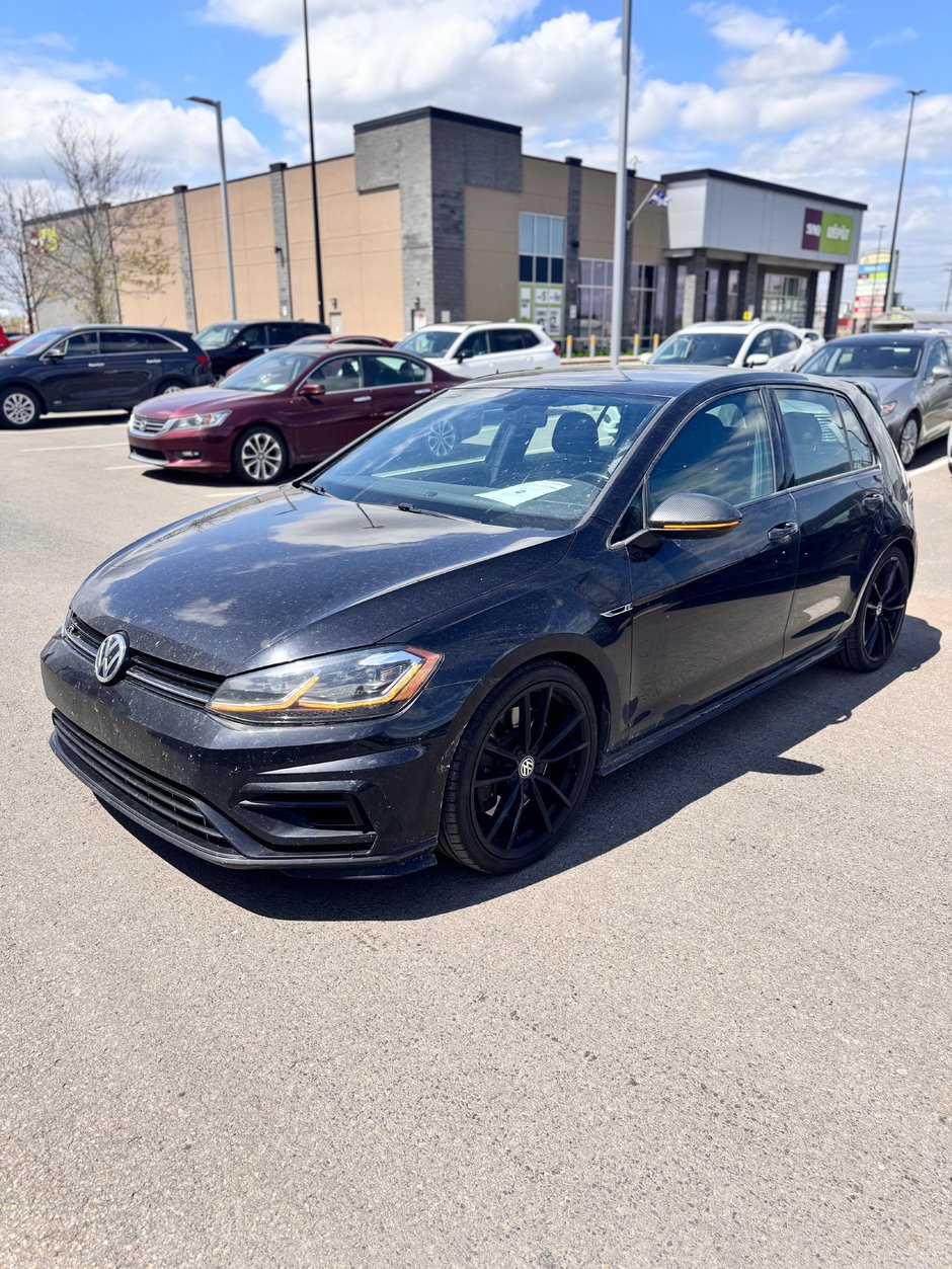 2019 Volkswagen Golf R in Lachenaie, Quebec