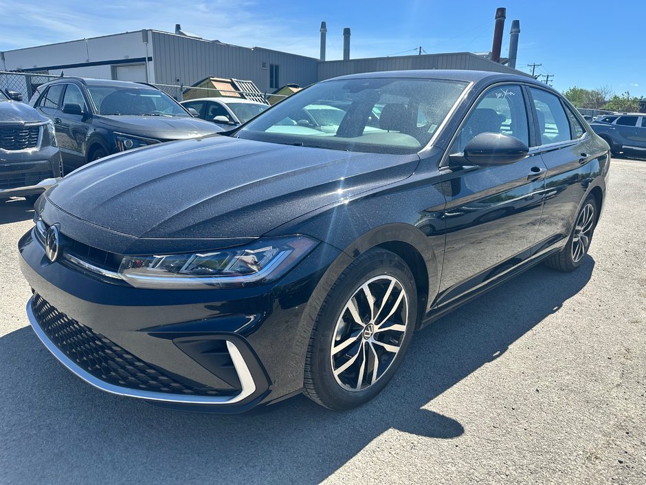 Volkswagen Jetta Comfortline 2025 à Montréal, Québec
