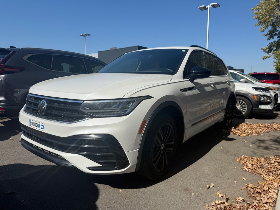 2022 Volkswagen Tiguan Comfortline R-Line Black Edition in Montreal, Quebec