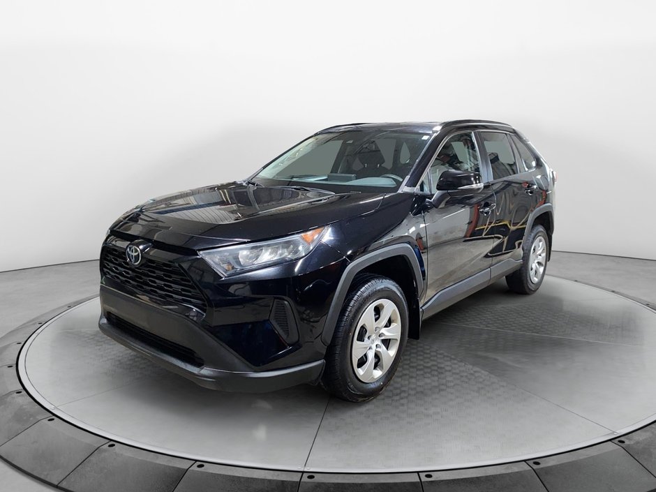2021 Toyota RAV4 in Sept-Îles, Quebec - w940px