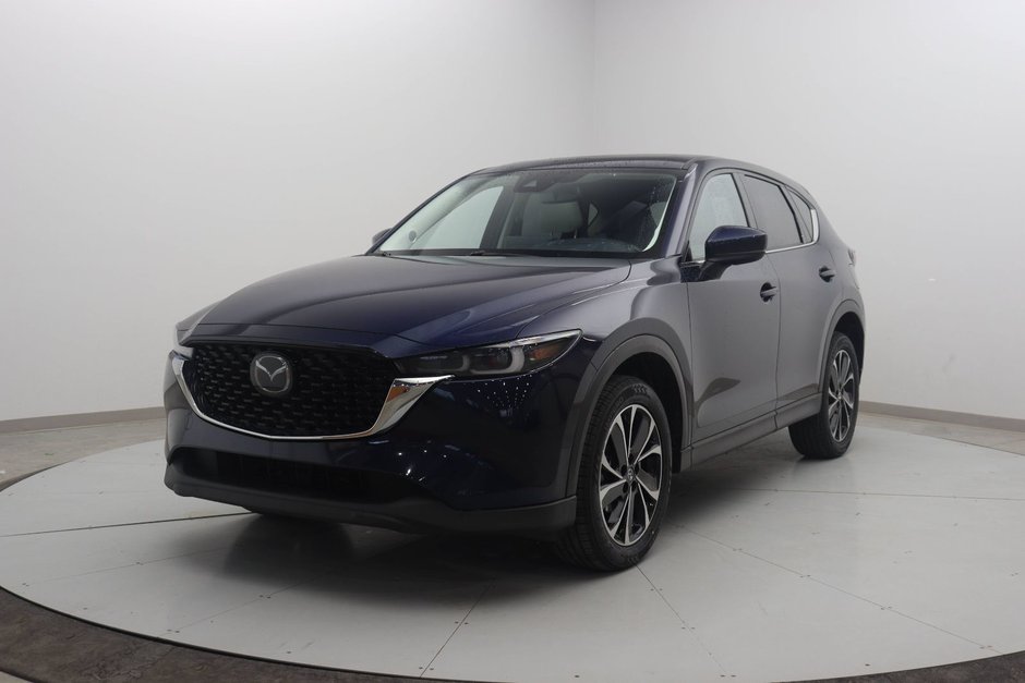 2023 Mazda CX-5 in Jonquière, Quebec - w940px
