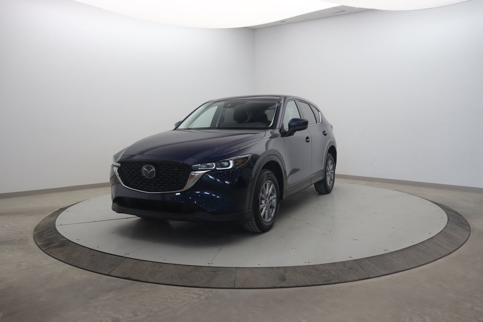 2023 Mazda CX-5 in Jonquière, Quebec - w940px