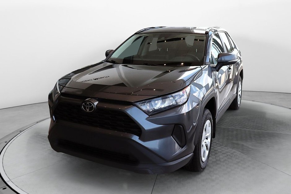 Toyota RAV4  2021 à Jonquière, Québec - w940px