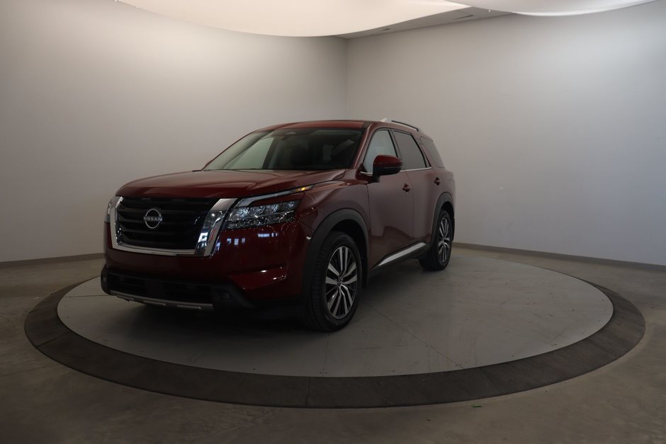Nissan Pathfinder  2022 à Baie-Comeau, Québec - w940px