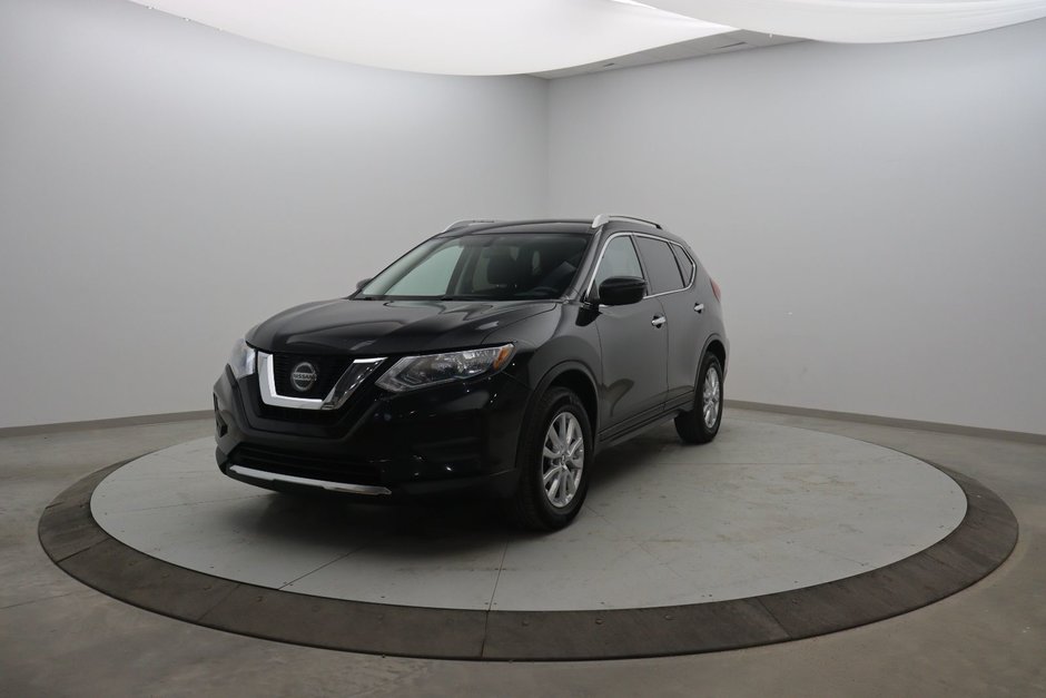 2020 Nissan Rogue S in Jonquière, Quebec - w940px