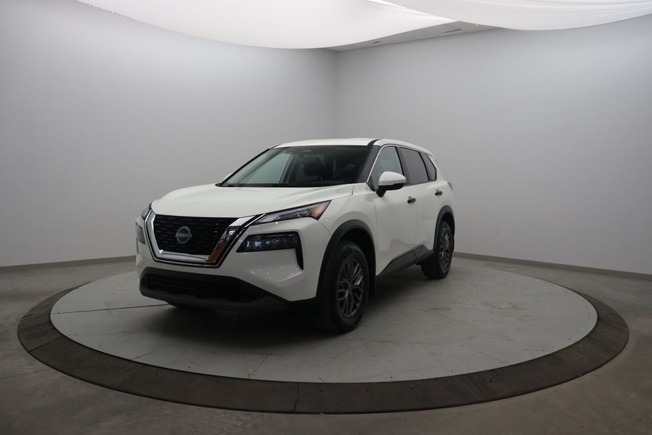 Nissan Rogue  2022 à Sept-Îles, Québec - w940px