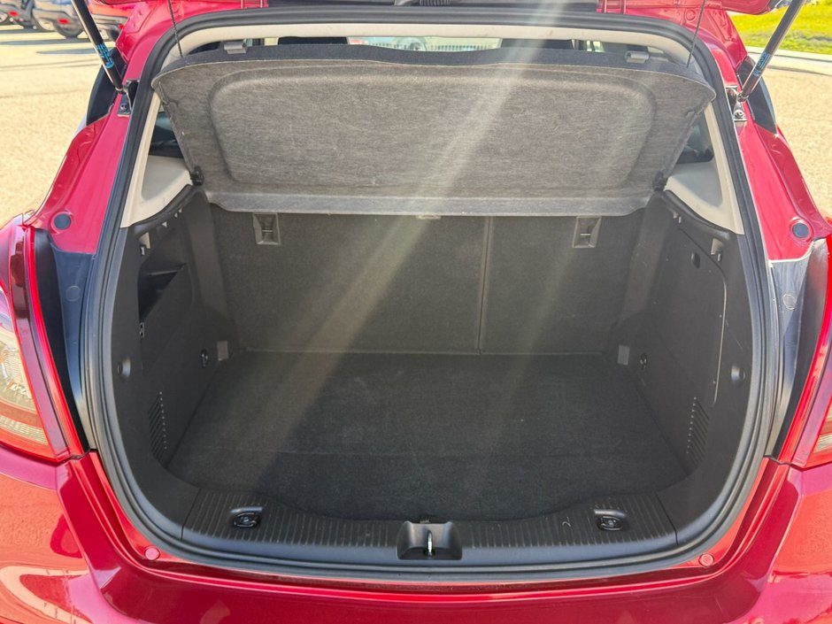 Buick Encore Preferred 2019-6