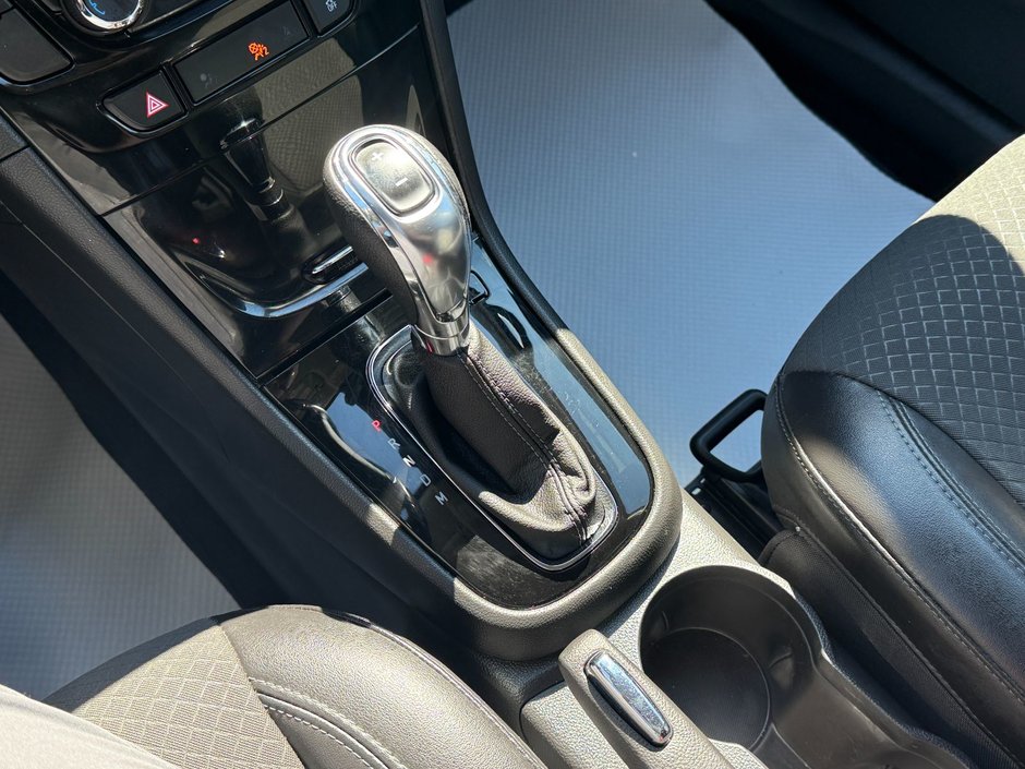 Buick Encore Preferred 2019-17