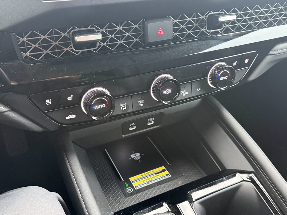 Honda Accord Hybrid Touring 2024-14