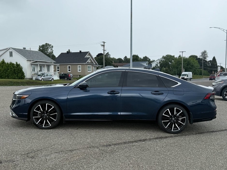 Honda Accord Hybrid Touring 2024-7