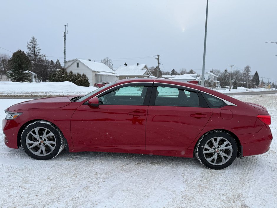 Honda Accord Sedan Sport 2018-9
